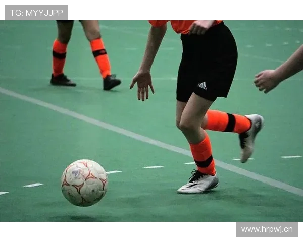 足球运动技巧：基础控球与传球能力持续提升备受关注