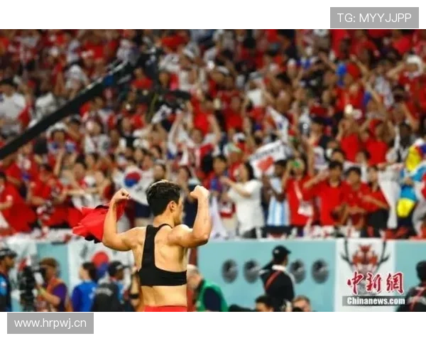 韩国队黄喜灿进球