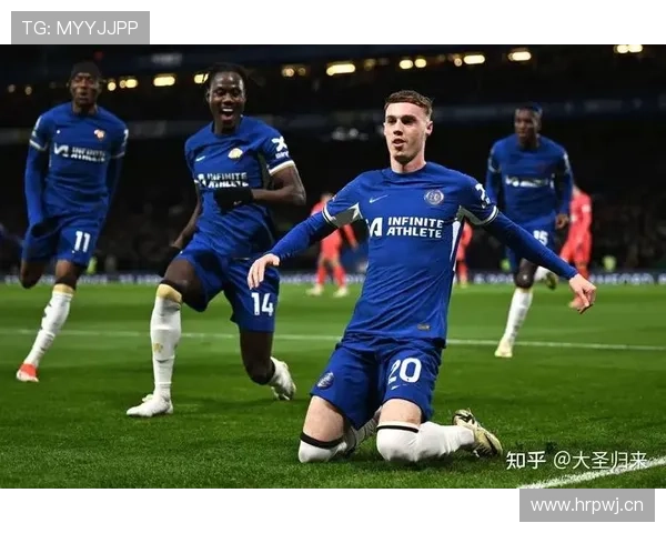 切尔西阵容规模持续扩张,但结构问题逐步反映,对赛季竞争格局带来变化 切尔西阵容规模持续扩张,但结构问题逐步反映,对赛季竞争格局带来变化