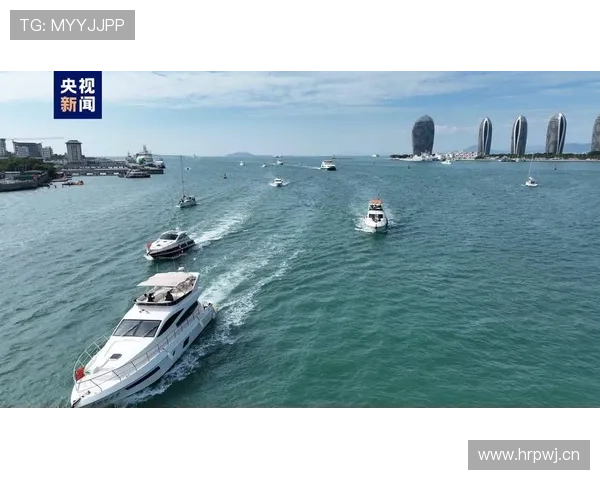 苏亚雷斯训练完回家路上顺手买了艘游艇？